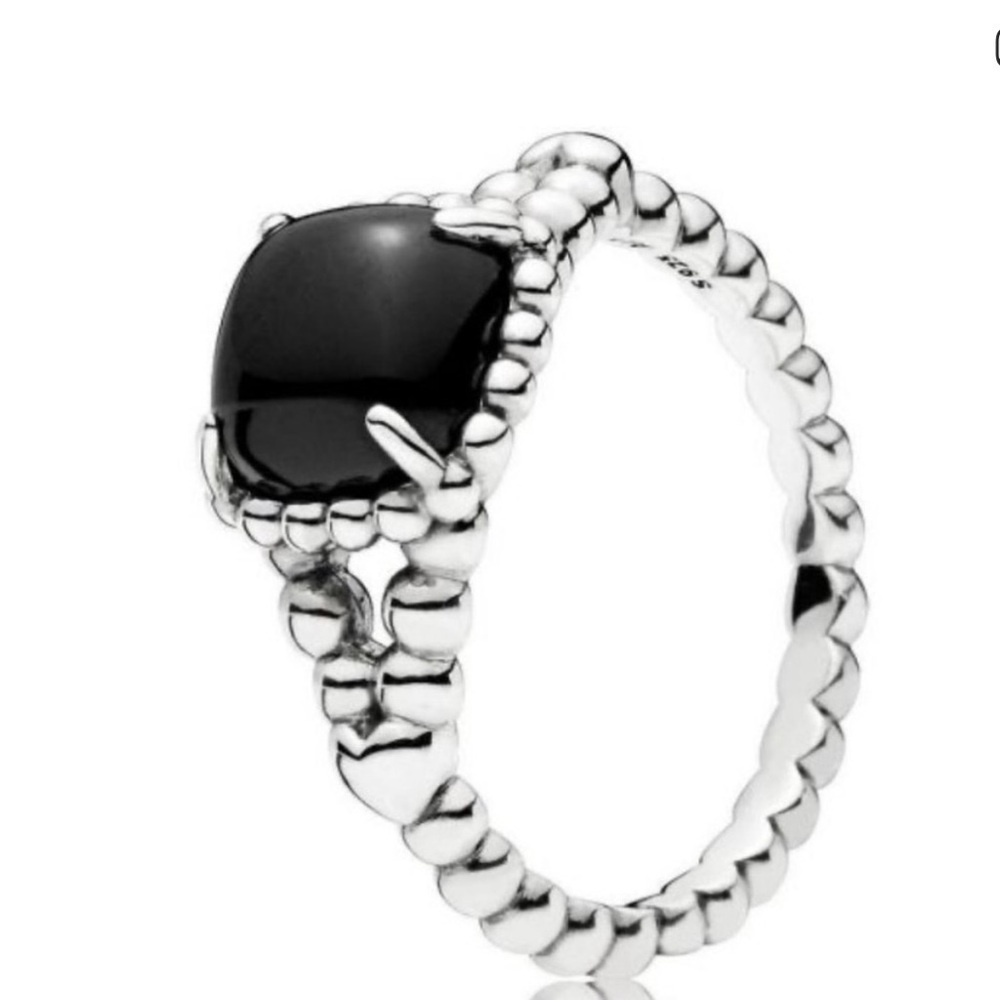 New Pandora “Vibrant Spirit” Ring with Cabochon Black Crystal
